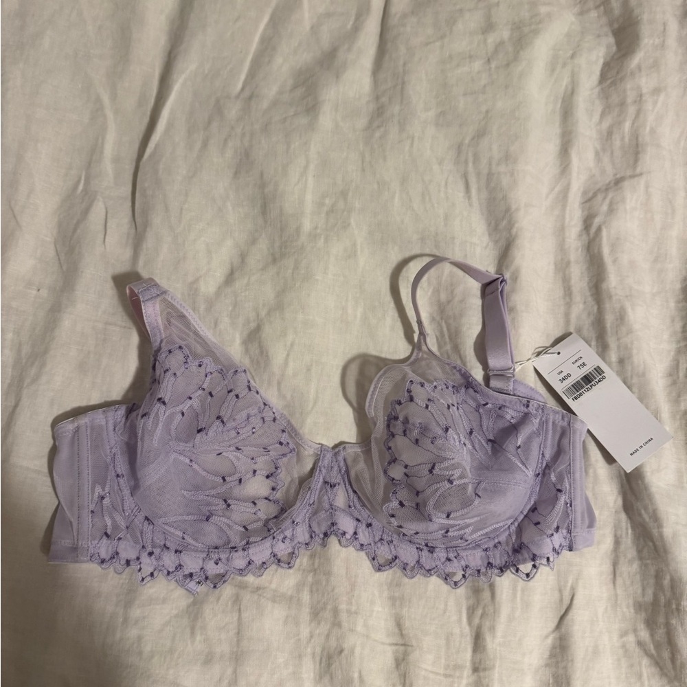 New Lavender Lace Underwire Bra